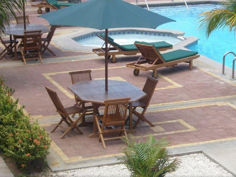 Del Rey Apartments Aruba Екстер'єр фото