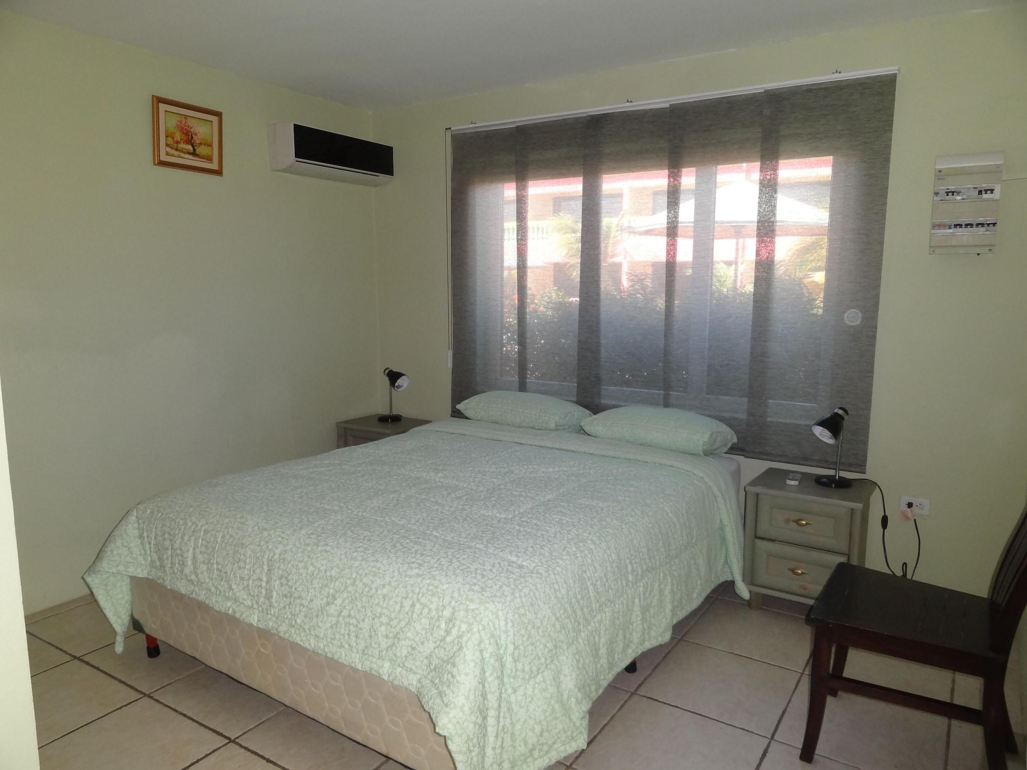 Del Rey Apartments Aruba Екстер'єр фото